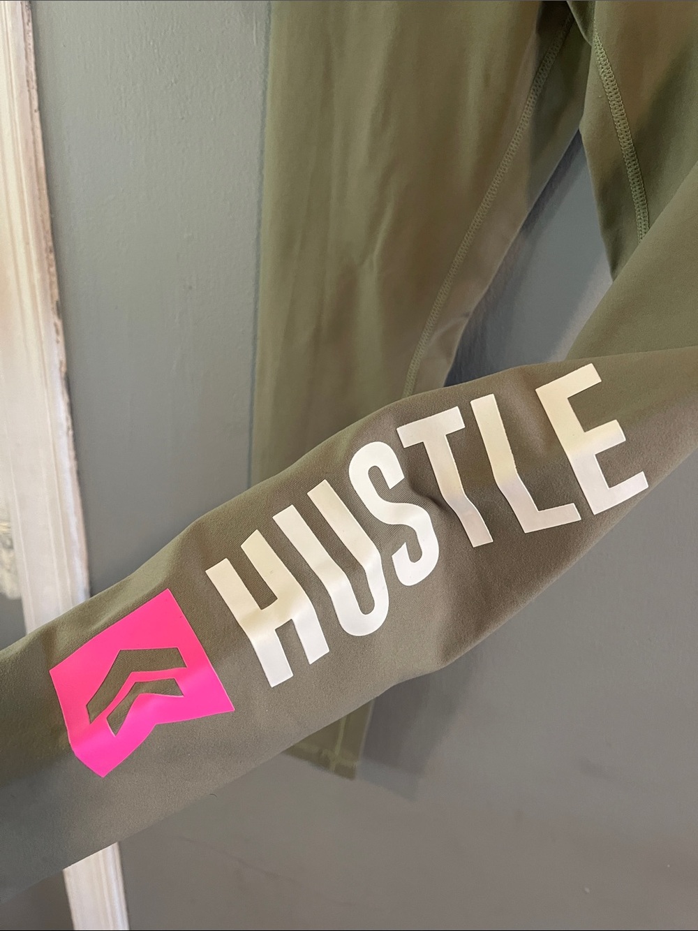 The Ladies Edge TLE Hustle Leggings Size small‎ - Picture 3 of 6